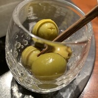 TACUBO - 最初のオリーブ