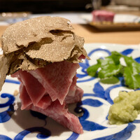 肉割烹 岡田前 - 