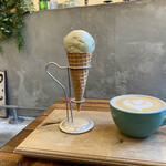 Mighty steps coffee stop - 
