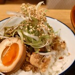 味噌乃家 - チャーシュー丼セット(250円)。