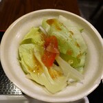 銘鶏やき鳥 鳥仙 - 鶏まぶし飯のサラダ