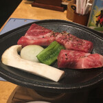 霧島ホテル - 最高級な牛肉　東京の有名店からこれだけで10,000円以上だと思います。