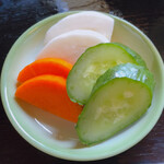 魚久 - お漬物もうんまぃ♪