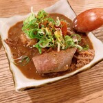 伊勢角屋麦酒 エキュートエディション新橋店 - 角屋味噌のもつ煮