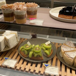 ルポ バイ パティスリーイーズ - 