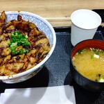 姫軒 - みそ姫豚丼 1010円