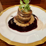 HEEK - 穴子を巻いたもの