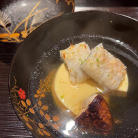 馳走なかむら - [お椀]
                    煮物碗 : 玉子とうふ、鱧、松茸