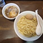 つけ麺1.5玉(600円)です。