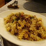 ジューダバレリーノ - 仔牛、蝦夷鹿､ﾌﾞﾗｯｸｱﾝｶﾞｽ牛のﾎﾞﾛﾈｰｾﾞ