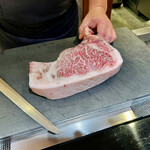 肉割烹 無膳福助 - なにわ黒牛ヒレ肉