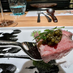 肉割烹 無膳福助 - なにわ黒牛ヘレ肉のキャビアのせ