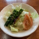 ジュリアーノ - 生野菜サラダです。（2022年９月）