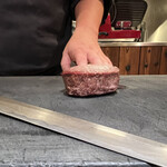 肉割烹 無膳福助 - 低温調理でふっくらさせます