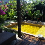 シギラベイサイドスイートアラマンダ - シギラ黄金温泉プライベートルームの露天風呂