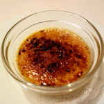 レストラン・セン - アールグレーティーのクレーム・ブリュレ