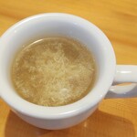 カレーとラーメン白石 - 玉子スープ