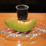 天寿し - 煎茶とデザートのマスクメロン