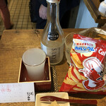 麹町いづみや しろ - 28.カルビーかっぱえびせん、山うにとうふ 熊本 五ツ木、
      天の戸 SILKY 白麹 特別純米生酒 スパークリングボトル300mL 