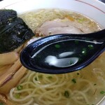 中華麺房 東龍 - スープはスッキリ♭透明☆