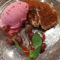 トラットリア イル レガーロ - ティラミス、ベリーアイスρ( ^ｏ^)b_♪♪