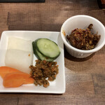 熟成豚 かわむら - 漬物と佃煮