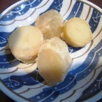 寺喜屋 - 粉吹き芋？　￥３２０～￥６３０(大皿から)