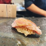 Sushi To Sake Yuukyuu - マグロ砂ずり