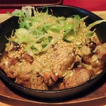 水炊き・もつ鍋・鳥料理 博多華味鳥 - 