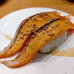 Kaitensushi Katsuissen - 炙りサーモン焦がし醤油