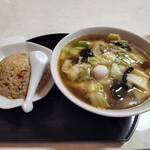 中華料理広東亭 - 広東麺に半チャーハン