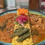 スパイシーカリーハウス 銀座半月 - 