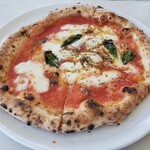 pizzeria UKAUKA - マルゲリータ