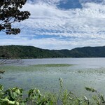 Noasobi - 秋雲が広がる余呉湖