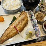 Striped mackerel set meal