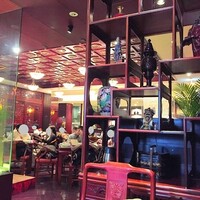 萬珍樓 本店 - 店内①