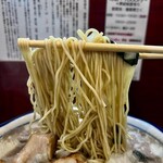 烈志笑魚油 麺香房 三く - ストレート細麺。旨し！