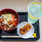 飯処 福麺  - もつ煮込み、シークワーサーサワー