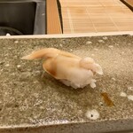 鮨 もりなり - イシカゲ貝(石垣貝)