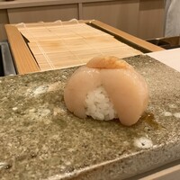 鮨 もりなり - ビッグなホタテ