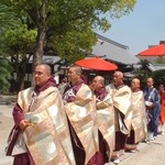 木津うを新 - 四天王寺。　593年、聖徳太子により創建。火災等により、江戸時代の建物が多い。　本格的な仏教寺院としては、日本最古。