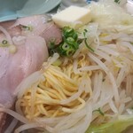 らーめん もんつきかかか - やさいらーめん塩＋バター　アップ
