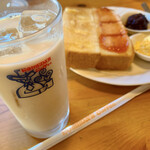 コメダ珈琲店 - アイスミルクコーヒー　¥500