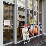 海鮮丼と唐揚げ 百海里 - 外観