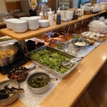 HOTEL ROUTE INN - サラダ、煮物、おかゆ