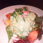 デル・チャルロ - アボガドとズワイガニのサラダ