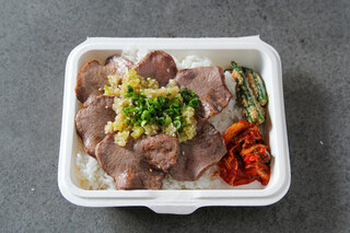 TAKUMEAT STORE - 