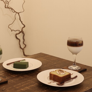 暮らしの雑貨と喫茶 和白_1