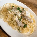 大衆イタリア食堂 アレグロ - 鶏もも肉と白菜のクリームソースパスタ