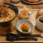 Ichirin - 担々麺  ( ランチセット )